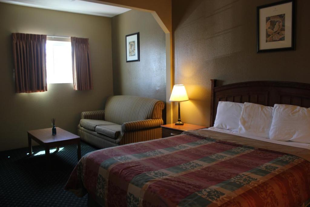 Holland Inn And Suites Taft エクステリア 写真