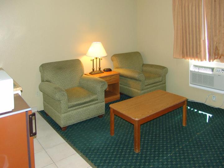 Holland Inn And Suites Taft エクステリア 写真
